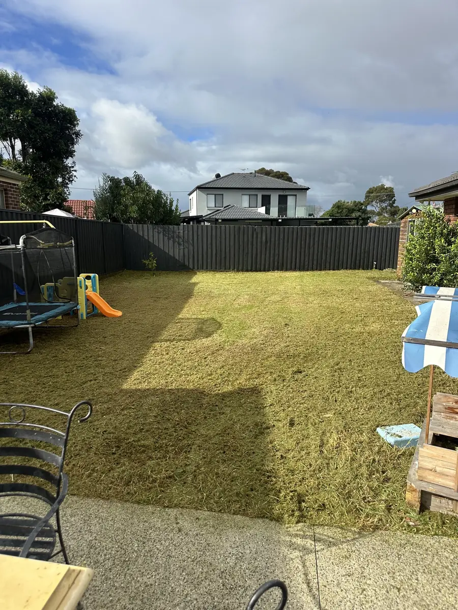 Side passage and decking left tidy after a C&J maintenance visit in Bacchus Marsh